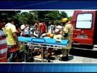 Colisão entre carro e moto deixa uma mulher ferida em Campos, no RJ