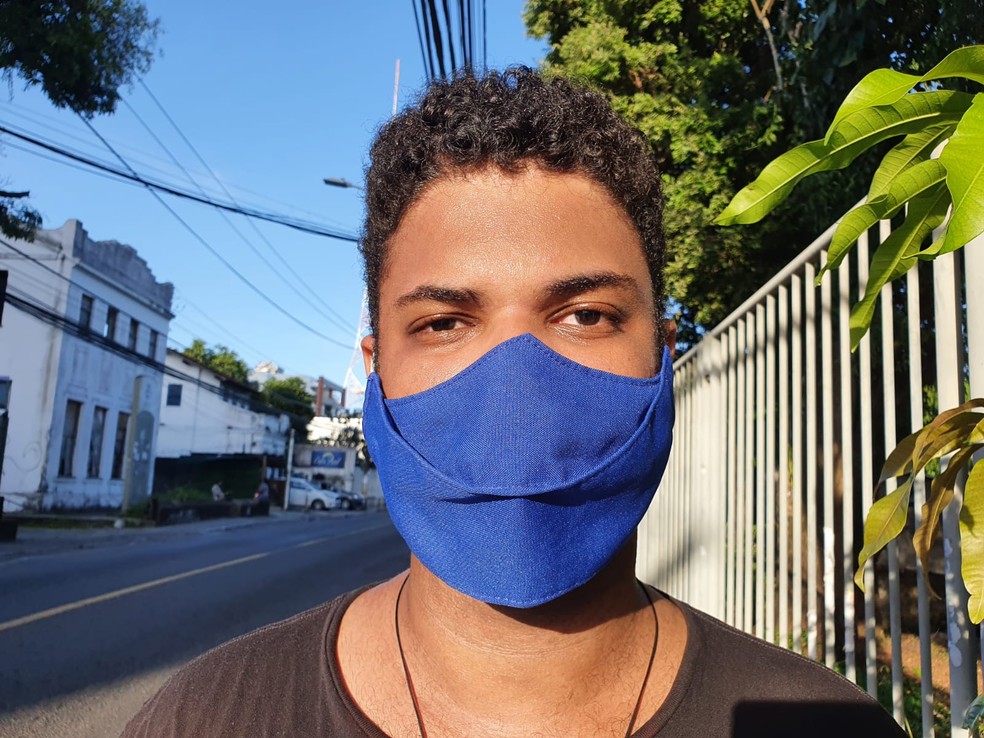 estudante de marketing, Jairo Santos, fez o Enem neste domingo (21), em Salvador — Foto: Phael Fernandes/TV Bahia