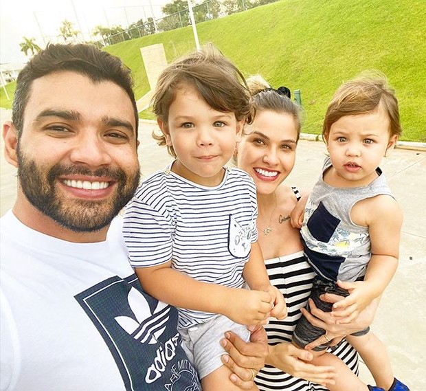 Andressa Suita responde fã sobre ter mais filhos com Gusttavo Lima (Foto: Reprodução / Instagram)