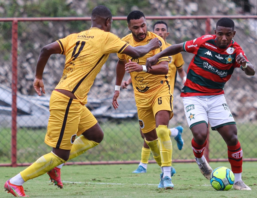 Portuguesa-RJ e Amazonas empataram em 1 a 1 no jogo de ida das quartas de final — Foto: Nathan Diniz/AAP
