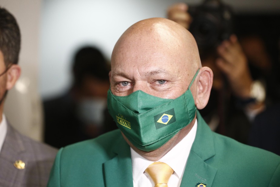Luciano Hang aceita convite de Bolsonaro e diz que vai a atos de 7 de setembro