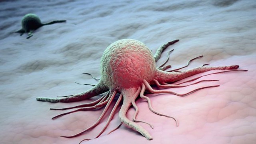 Alguns vírus têm maior afinidade com células cancerosas e podem ajudar a destrui-las — Foto: BBC/GETTY IMAGES
