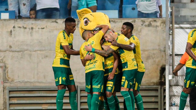 Cuiabá vence o Goiás pela Copa Verde