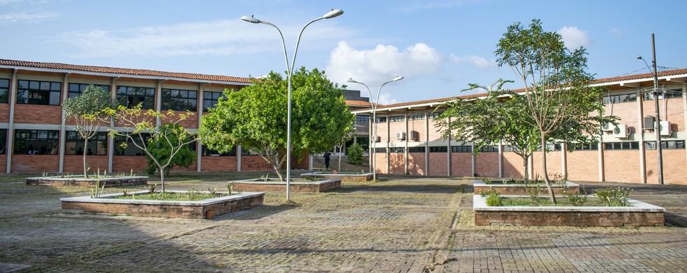 Campus da UFPB localizada em antiga fábrica da Companhia de Tecidos de Rio Tinto — Foto: Joaquim Neto