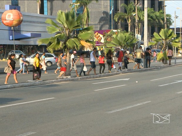 Pedestre também têm deveres no trânsito (Foto: Reprodução/ TV Mirante)