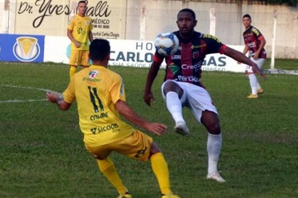 Johnnatan Frazão, em ação pelo Porto Velho — Foto: Divulgação