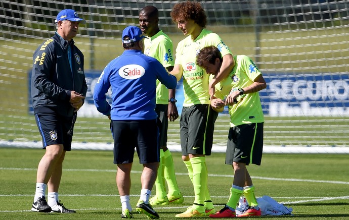 [COPA 2014]Gol na final e afago em Fred: David Luiz se torna referência da Seleção