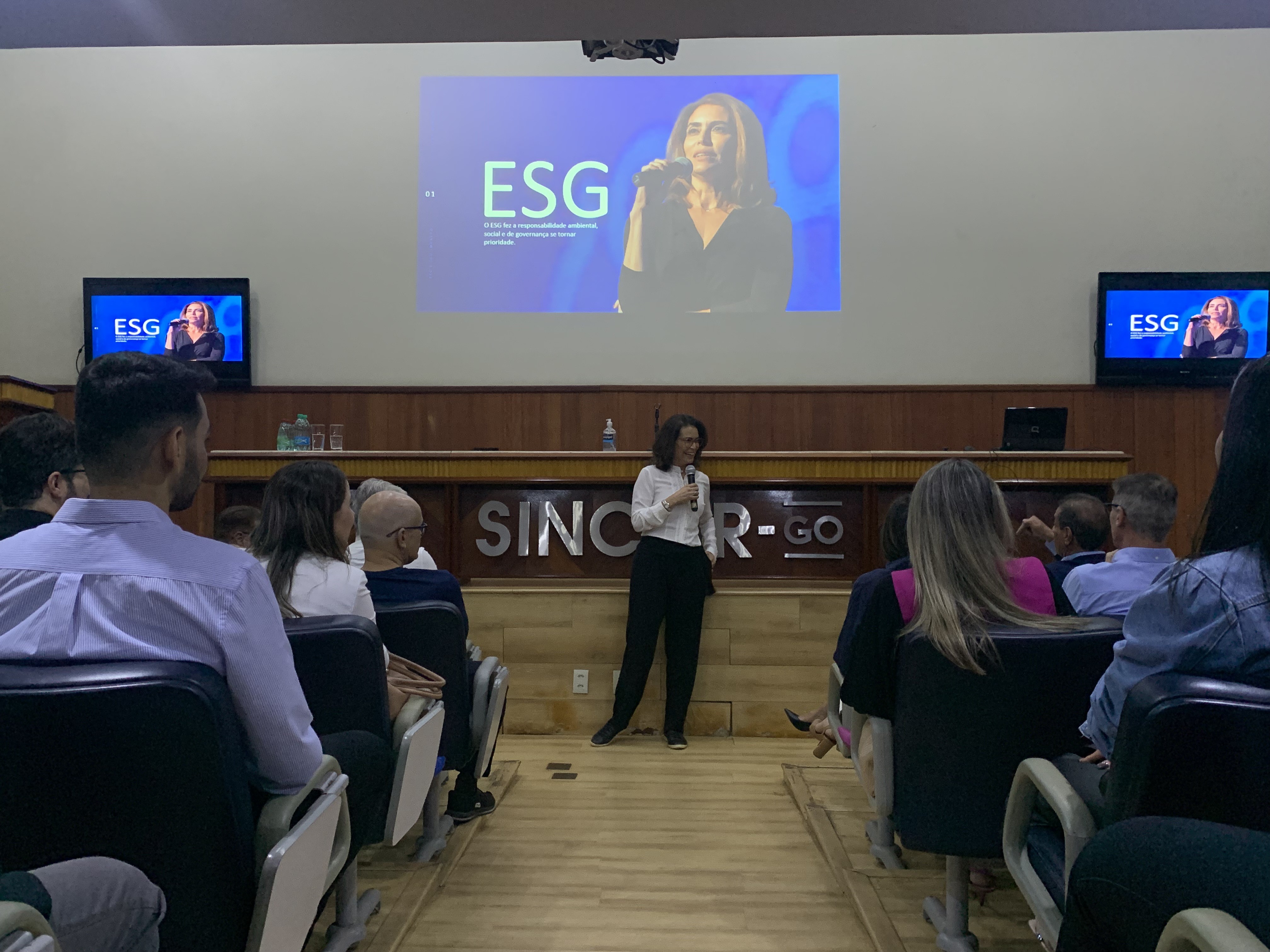 No cooperativismo, tem muito do ESG, destaca Giuliana Morrone  