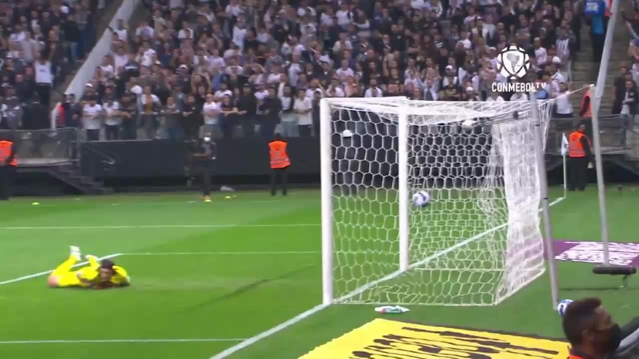 Melhores momentos: Corinthians 0 x 2 Flamengo, pelas quartas de final da Libertadores 2022