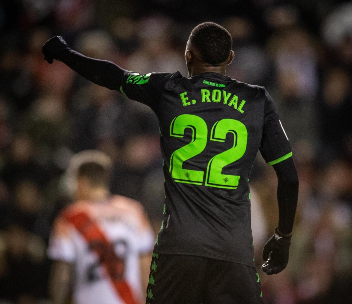 Emerson Royal se consolida na Espanha após um ano no Betis ...
