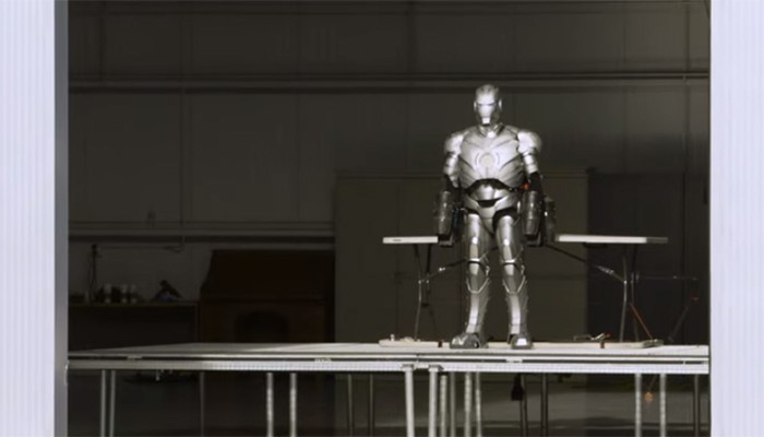 Armadura foi inspirada em Tony Stark, o Homem de Ferro (Foto: Reprodução)
