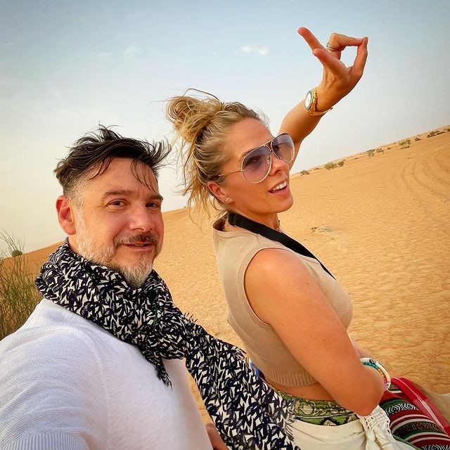 Adriane Galisteu e Alexandre Iódice em Dubai (Foto: Reprodução/Instagram)