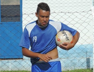 Jhonny atacante Osvaldo Cruz (Foto: João Paulo Tilio / GloboEsporte.com)