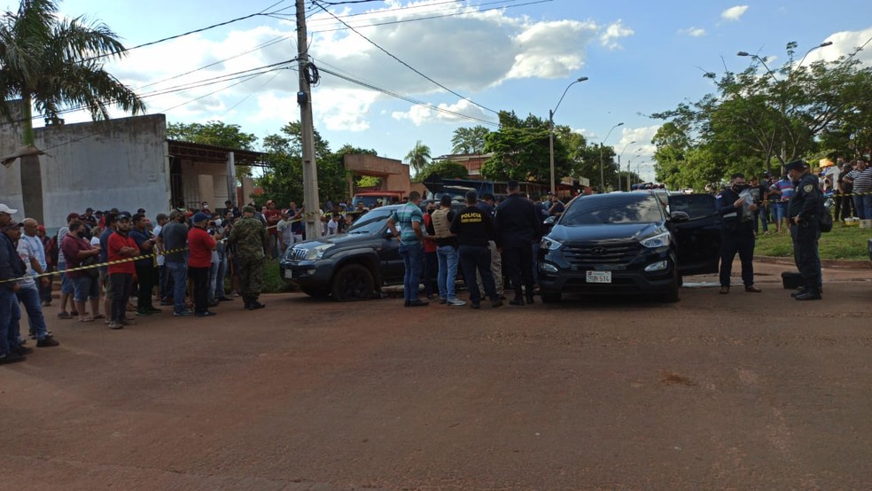 Homem foi morto com vários tiros de fuzil de pistola, em Pedro Juan Caballero, Paraguai. — Foto: Pedrojuaninos Online/Foto