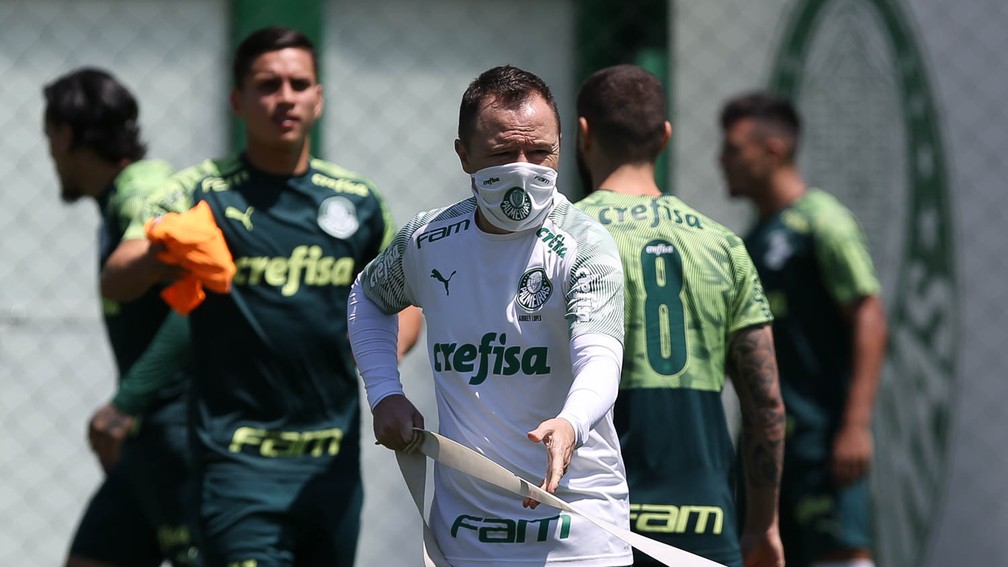Andrey comanda treino e Palmeiras terá mudanças para enfrentar o Atlético-GO; veja provável time