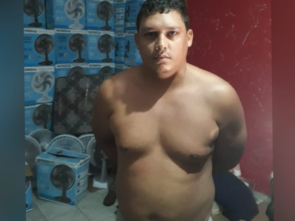 Johnnes da Silva Gomes, de 29 anos, é suspeito de atuar na liderança de uma organização criminosa que com atuação em Jucás, Carius e no Sul do Ceará. — Foto: Reprodução
