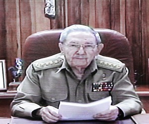 Raul Castro anuncia retomada de relações diplomáticas de Cuba com EUA (Foto: Agência EFE)