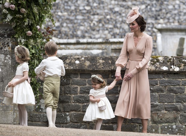 Kate Middleton com os filhos (Foto: Getty Images)