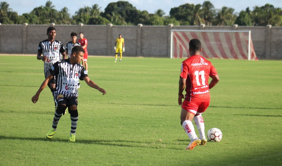 Na última quarta-feira, no Rio Grande do Norte, o América-RN  levou a melhor diante do Belo. Neste domingo, é a vez do Alvinegro receber o Alvirrubro (Foto: Canindé Pereira/América FC)
