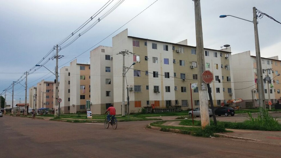 Jovem foi encontrado por moradores do conjunto São José, em Macapá (Foto: Jorge Abreu/G1)