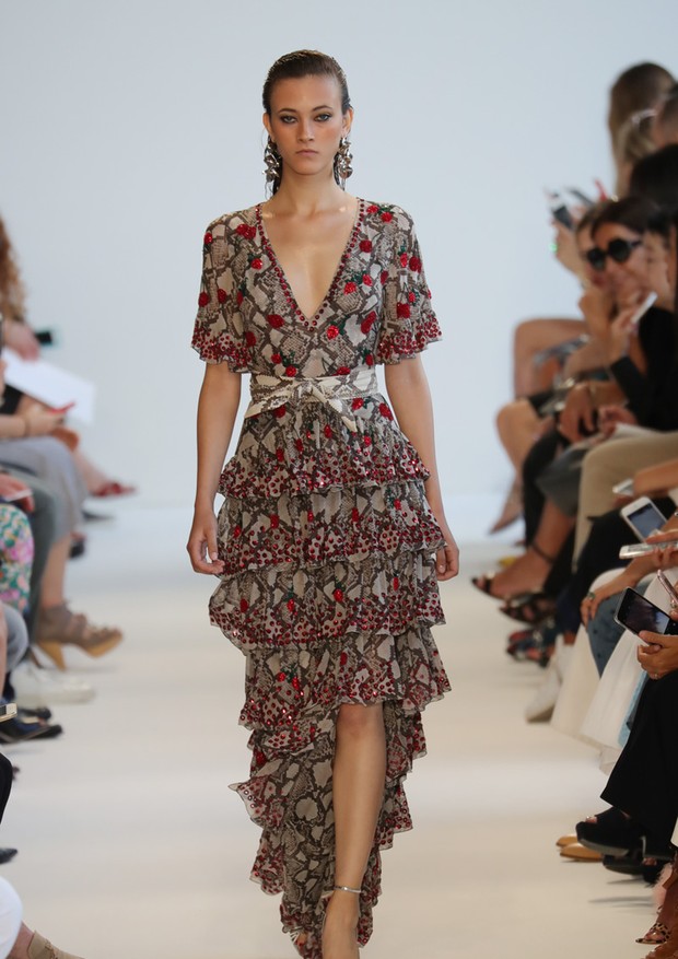 #SuzyNYFW: Altuzarra's Cherry Ripe And Prabal Gurung's Tribute To His ...