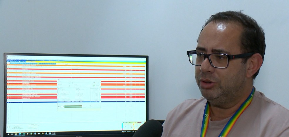 O analista musical Marcelo Rangel viveu épocas diferentes do rádio. — Foto: Reprodução/TV Gazeta