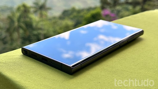 Galaxy S23 Ultra reúne apostas recentes da fabricante  — Foto: Thássius Veloso/TechTudo