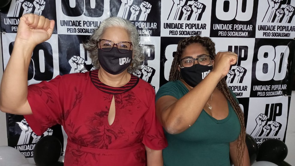 Lenilda Luna (de vermelho) e Vânia Gomes (de verde) são candidatas à prefeitura e vice-prefeitura de Maceió — Foto: Aldo Correia/ TV Gazeta