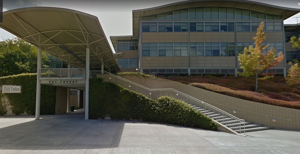 Fachada do escritório do YouTube em San Bruno, na Califórnia (Foto: Reprodução/Google Street View)