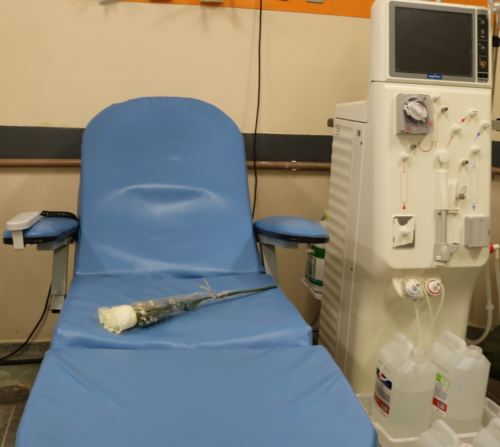 Rosa foi colocada nas cadeiras dos pacientes que morreram no acidente â Foto: Hospital Regional de Presidente Prudente