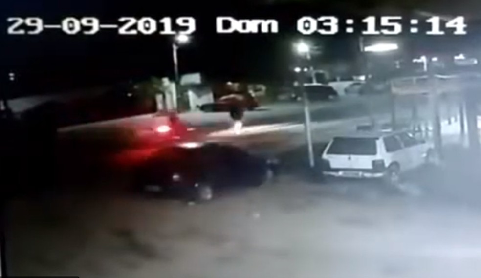 Acidente aconteceu na madrugada deste domingo (29) em Jo&atilde;o C&acirc;mara &mdash; Foto: PRF-RN