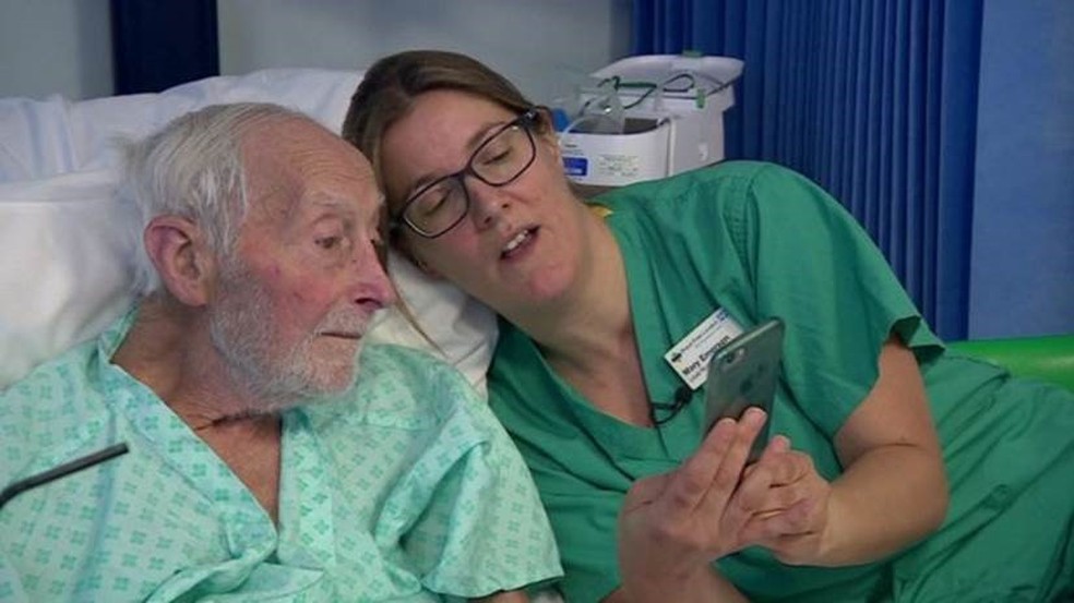A lesÃ£o renal aguda Ã© causada por problemas graves de saÃºde, incluindo a sepse - tambÃ©m conhecida como infecÃ§Ã£o generalizada - e afeta uma em cada cinco pessoas que dÃ£o entrada em hospitais no Reino Unido. â Foto: BBC