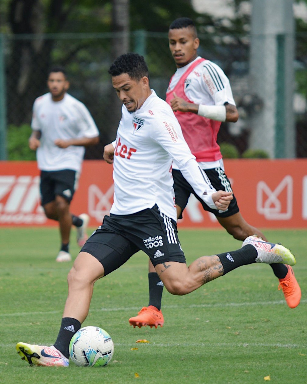 Luciano volta ao São Paulo para o clássico com o Palmeiras — Foto: Erico Leonan / saopaulofc.net