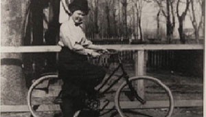 Bicicleta surgiu no século 19 (Foto: BBC)