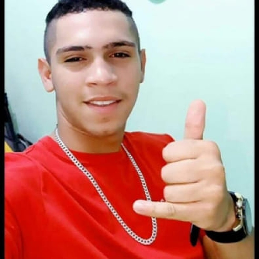 Corpo de adolescente foi encontrado em regiÃ£o de mata. â€” Foto: Arquivo Pessoal