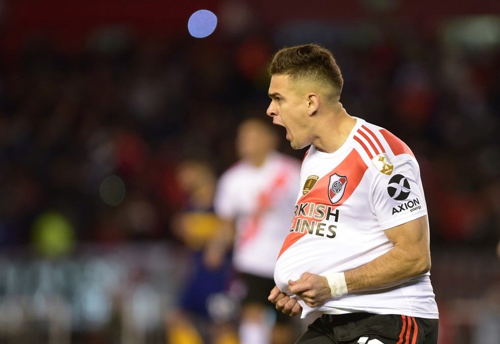 Borré marcou o gol que abriu o placar no jogo de ida contra o Boca — Foto: Pablo Stefanec /Reuters