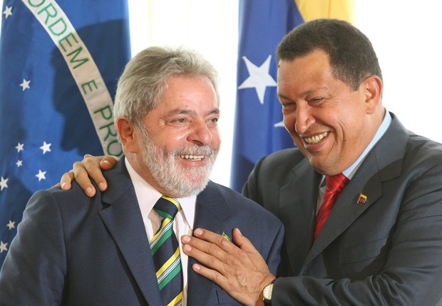 Lula em encontro com Hugo Chávez (Foto: Adriano Machado/LatinContent/Getty Images)