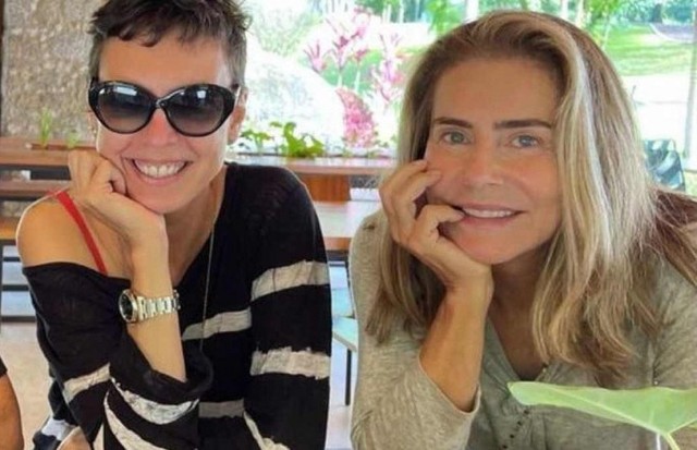Maitê Proença e Adriana Calcanhotto estão juntas desde setembro (Foto: Reprodução/Instagram )