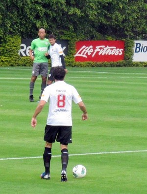 Em teste para Fabrício, time B do São Paulo vence os reservas da Lusa