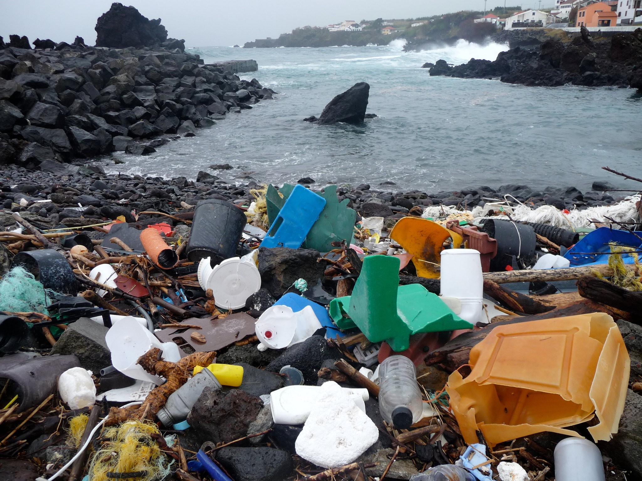 Plástico no oceano: um problema sem tamanho (Foto: Divulgação)