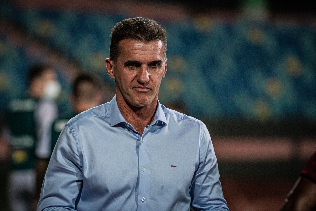 Após deixar o Atlético-GO, Vagner Mancini é o novo técnico do Corinthians