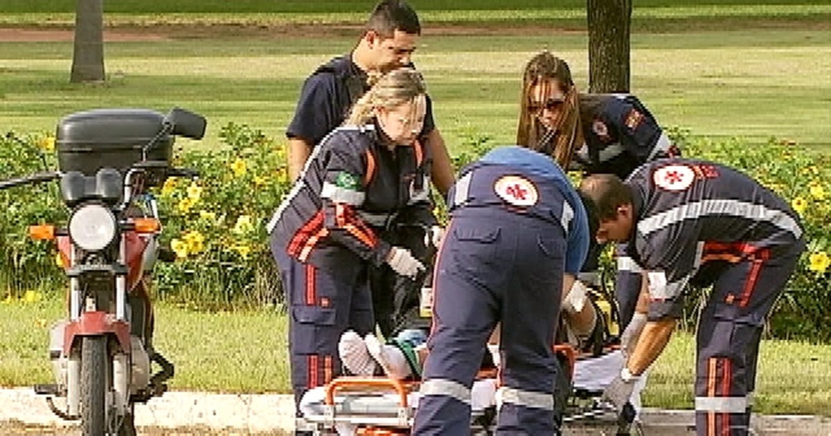 G1 - Funcionários questionam preparo de médicos do Samu em SC ...