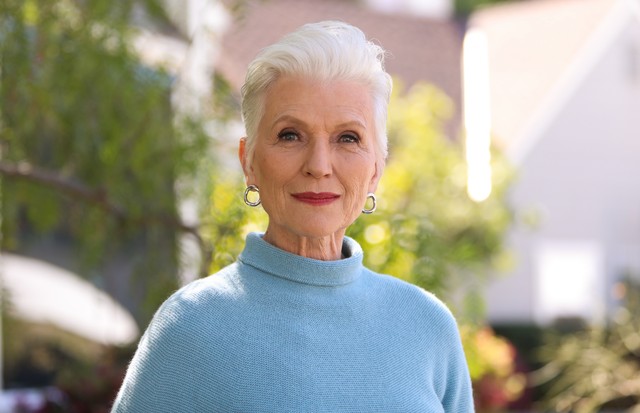 UNIVERSAL CITY, CALIFORNIA - FEBRUARY 26: Model Maye Musk visits Hallmark Channel's "Home & Family" at Universal Studios Hollywood on February 26, 2020 in Universal City, California. (Photo by Paul Archuleta/Getty Images) (Foto: Getty Images)