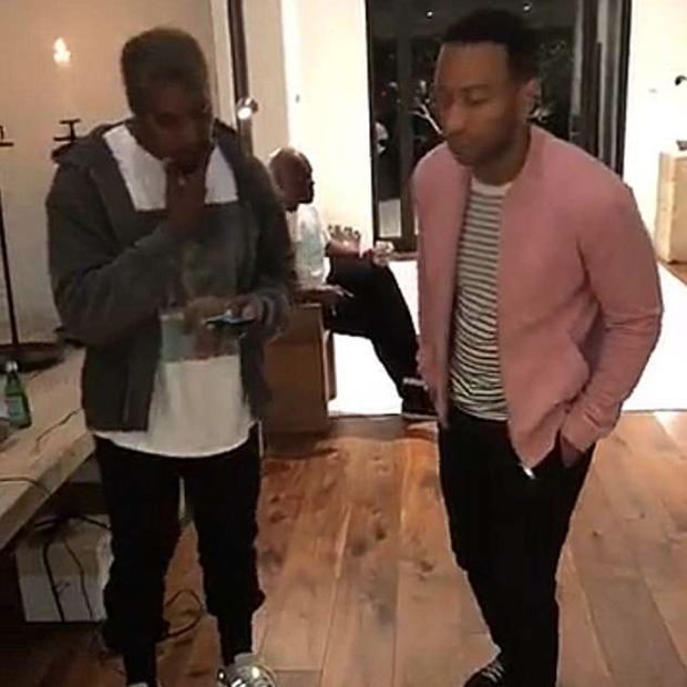 Kanye West e John Legend (Foto: Reprodução/Snapchat)