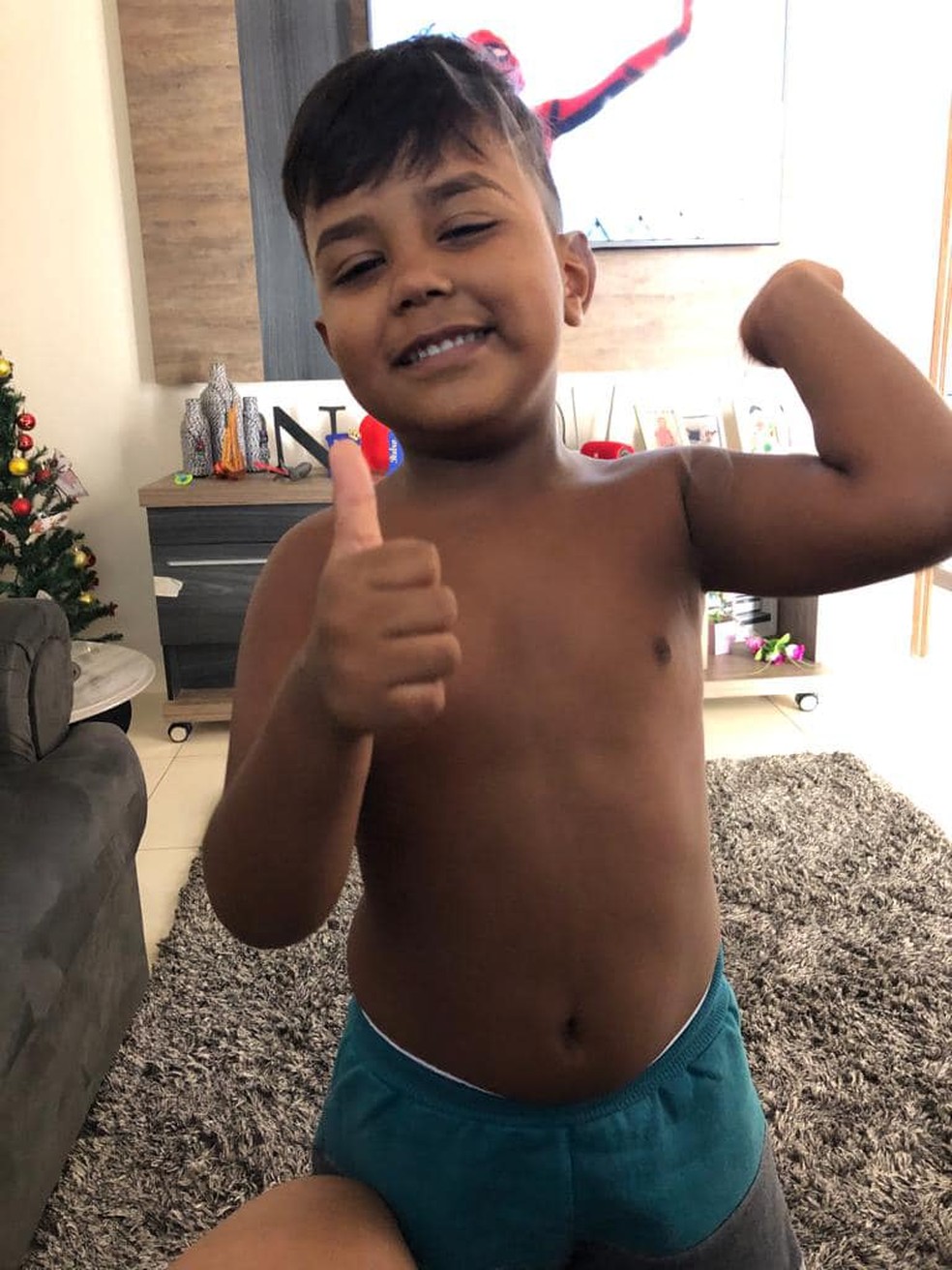 Arthur Martins Mariano, de 7 anos, morreu após se engasgar com um chiclete — Foto: Facebook/Reprodução