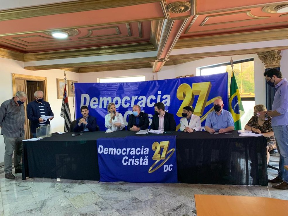 A deputada federal Joice Hasselmann (PSL) durante convenção do Democracia Cristã, que anunciou apoio à candidatura dela para Prefeitura de São Paulo nesta segunda-feira (7). — Foto: Marcel Lopes/TV Globo