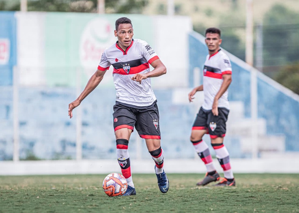 Ronald, do Atlético-GO — Foto: Divulgação
