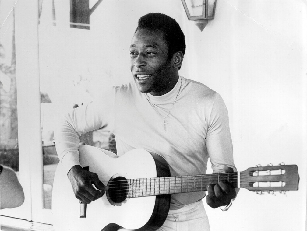 Pelé em 'Roberto Carlos Especial' — Foto: Acervo Grupo Globo