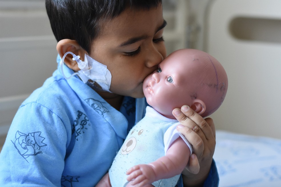 Brinquedos podem fornecer apoio emocional a crianças doentes — Foto: Camila Mendes/Divulgação Hospital Pequeno Príncipe