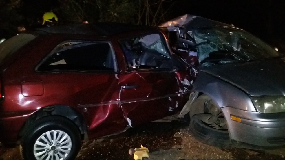 ColisÃ£o lateral resultou em trÃªs mortes em SÃ£o JosÃ© do Herval (Foto: PRF/DivulgaÃ§Ã£o)